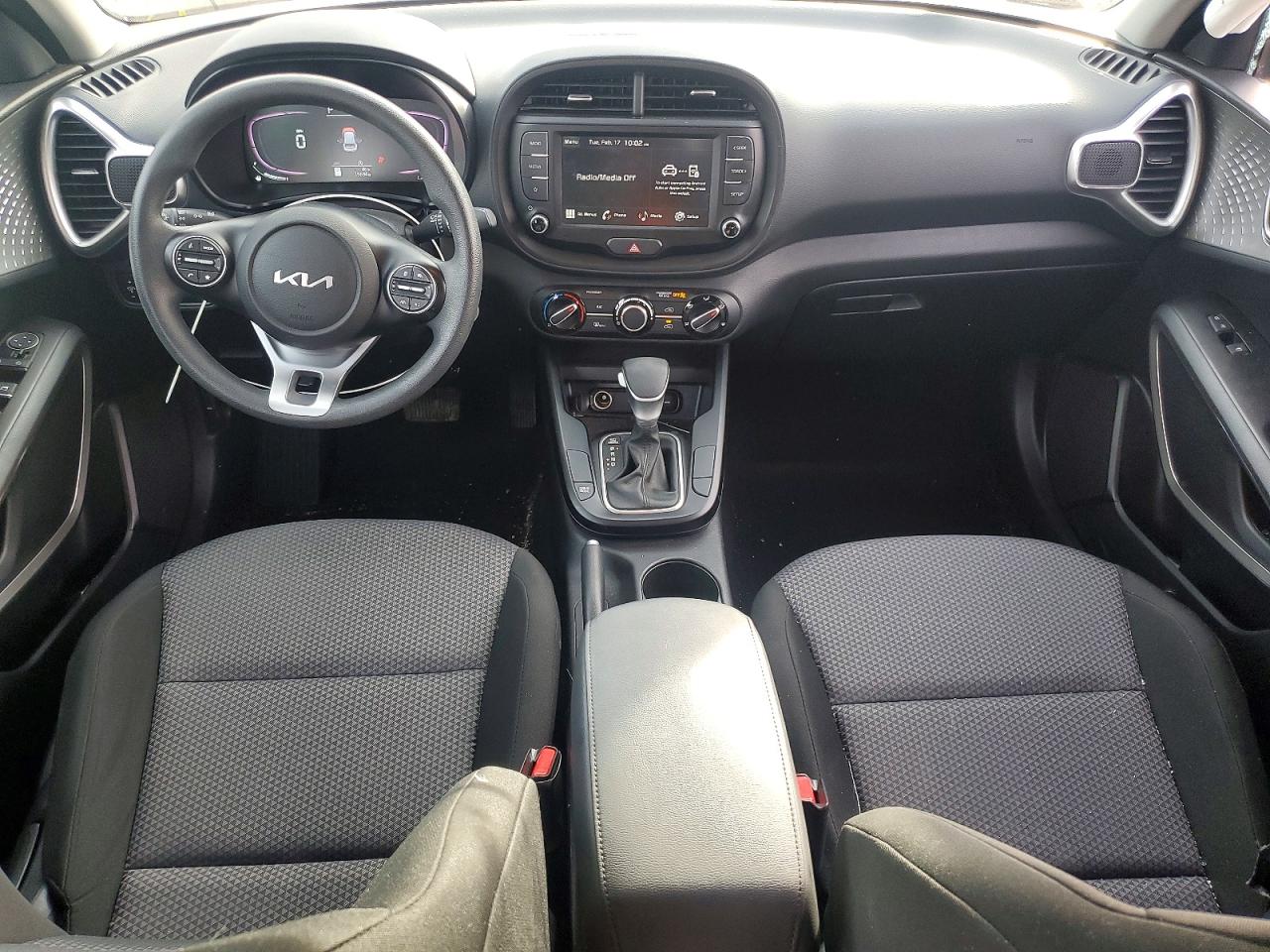 Kia Soul Lx