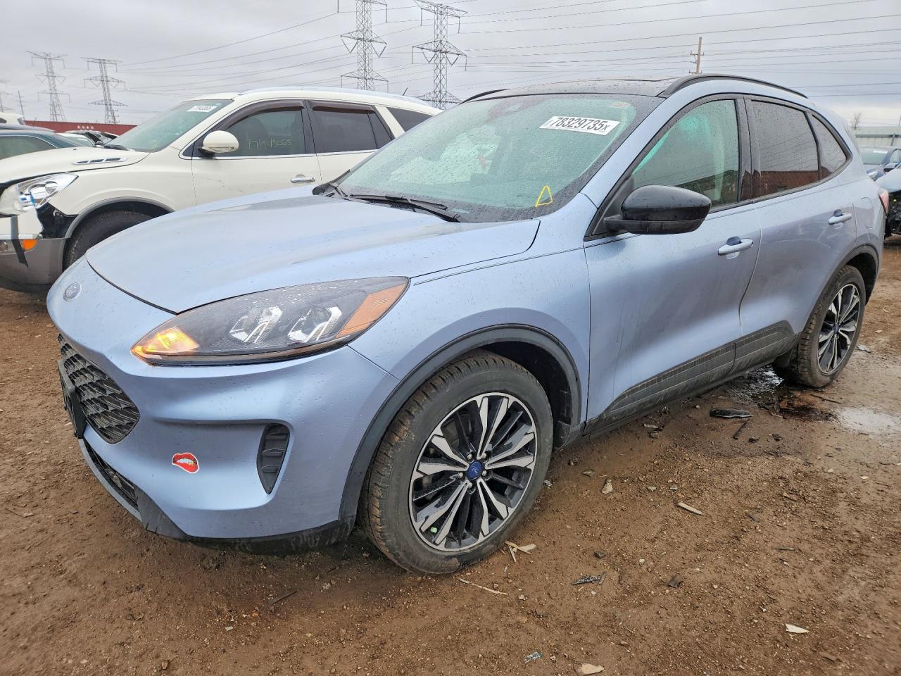 Salvage Ford Escape Image