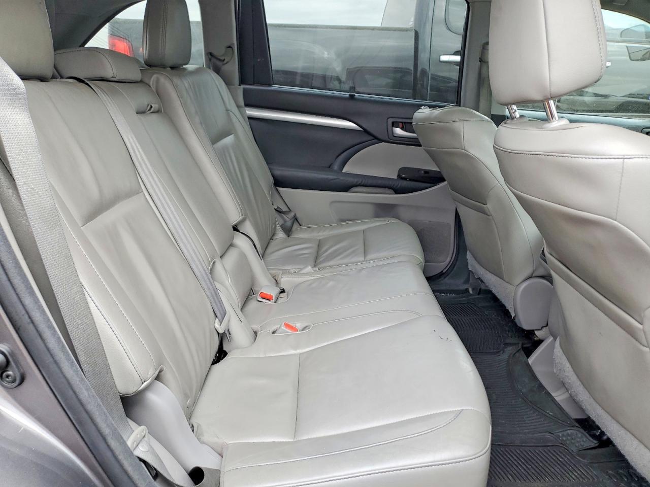 Toyota Highlander Xle