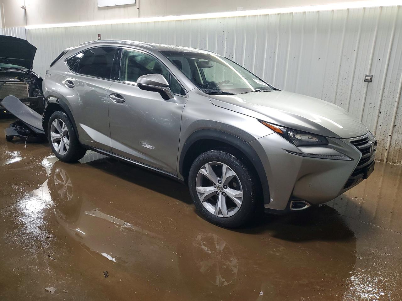 Lexus NX Base