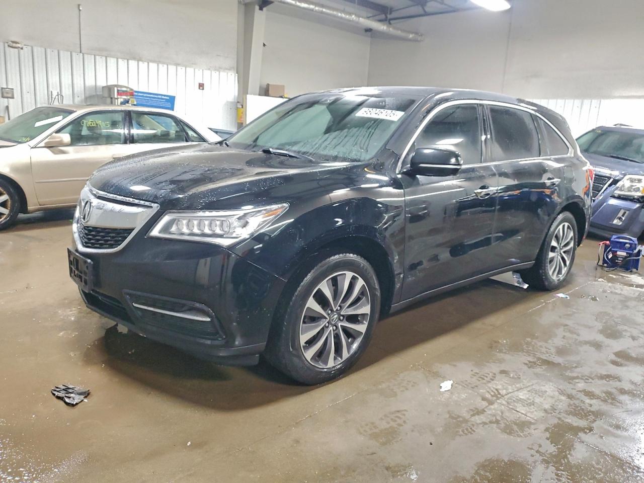 Salvage Acura MDX Image
