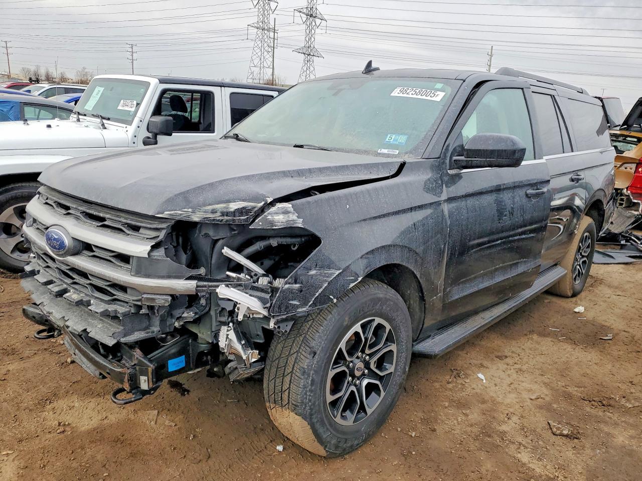 Salvage Ford Expedition Image