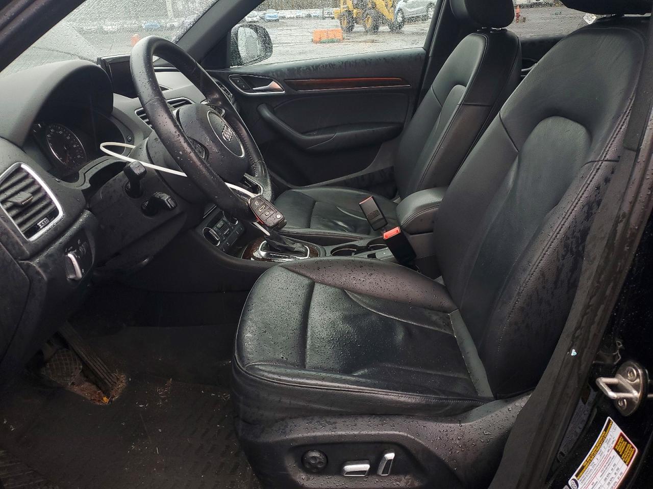 Audi Q3 Premium Plus