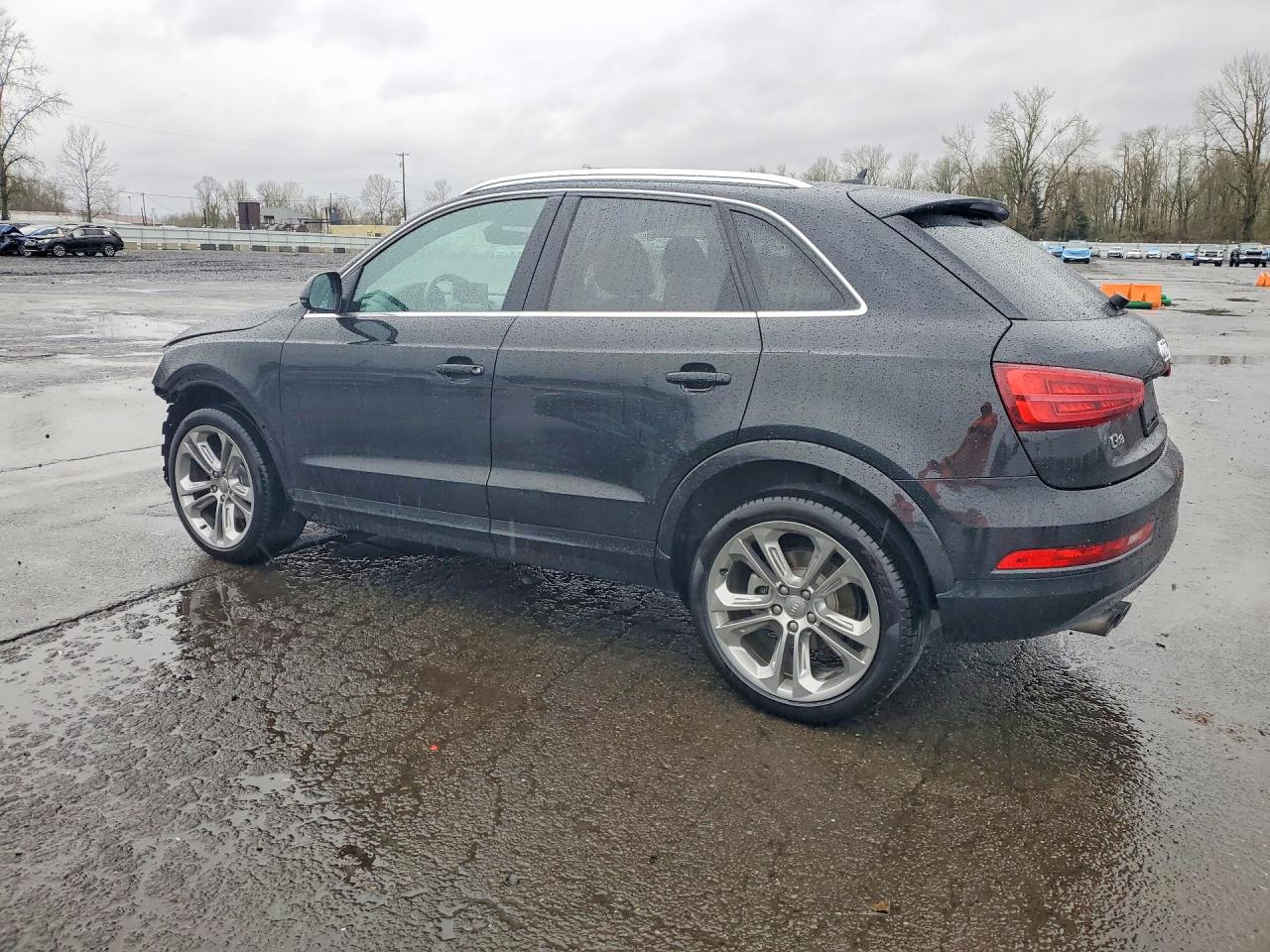 Audi Q3 Premium Plus