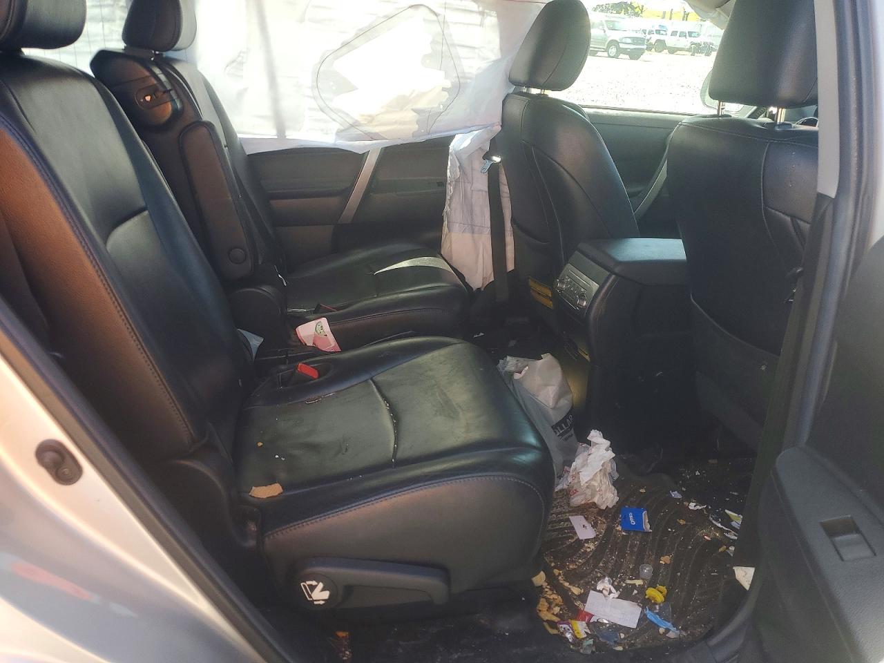 Toyota Highlander Se