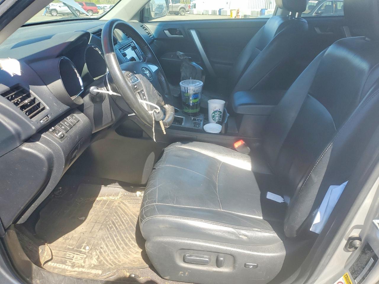 Toyota Highlander Se