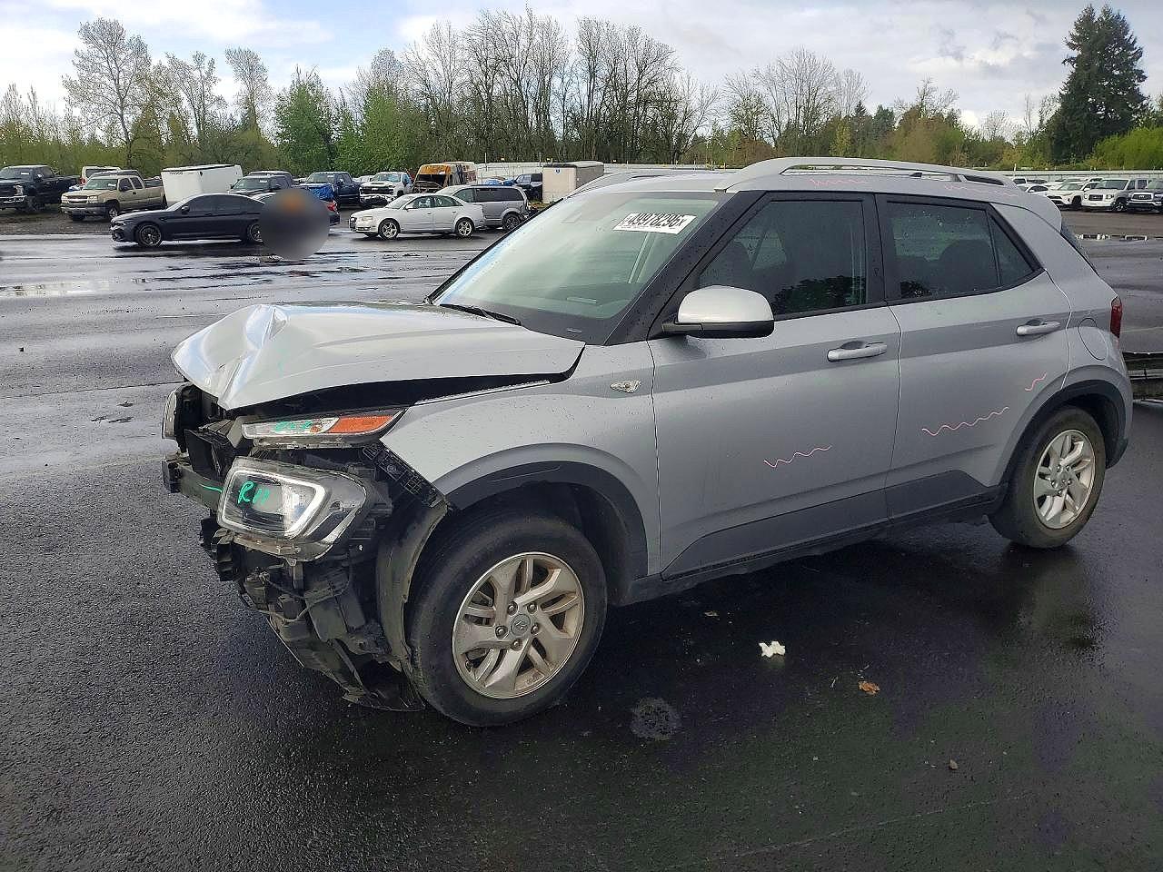 Salvage Hyundai VENUE Image