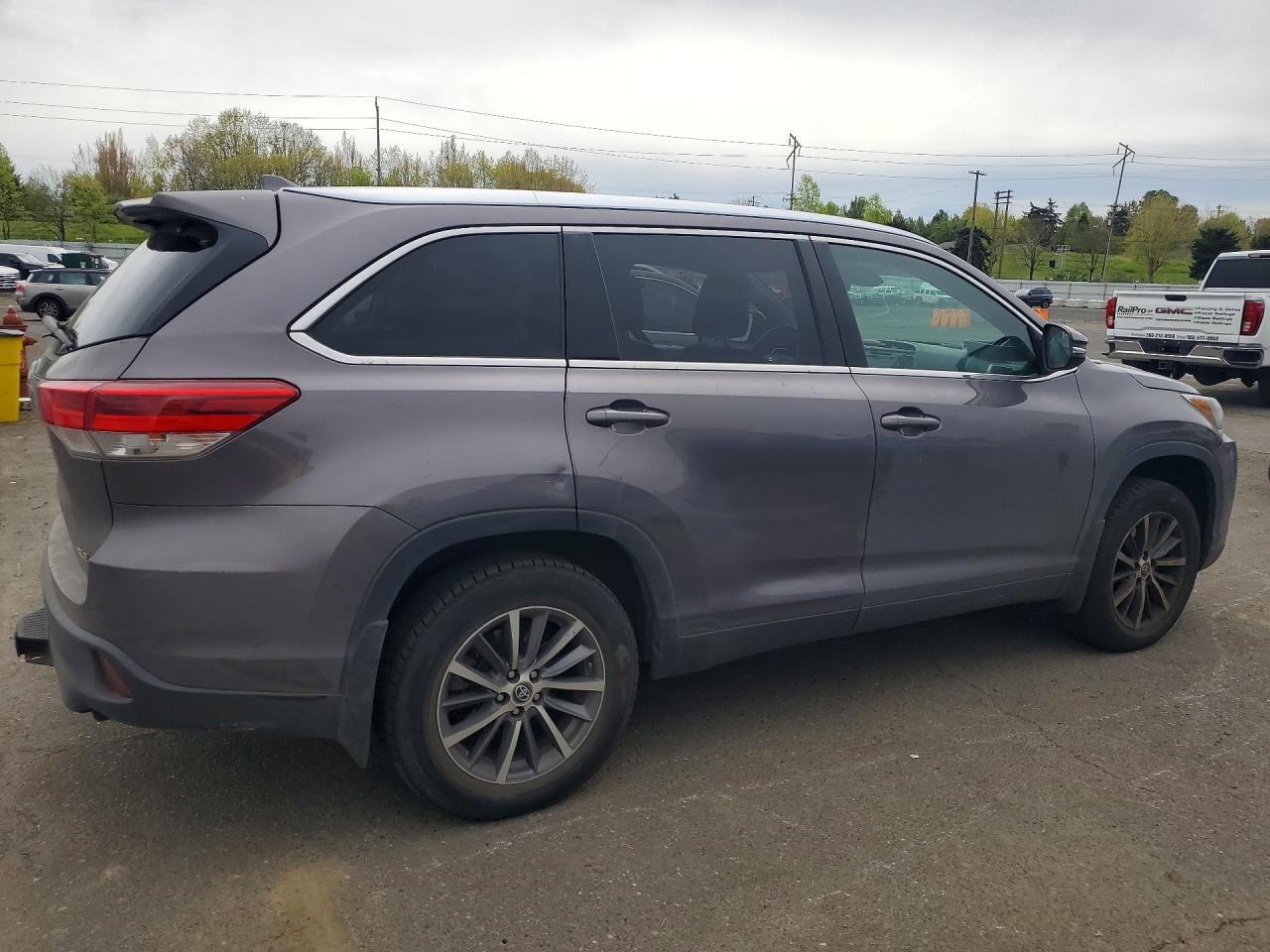 Toyota Highlander Xle