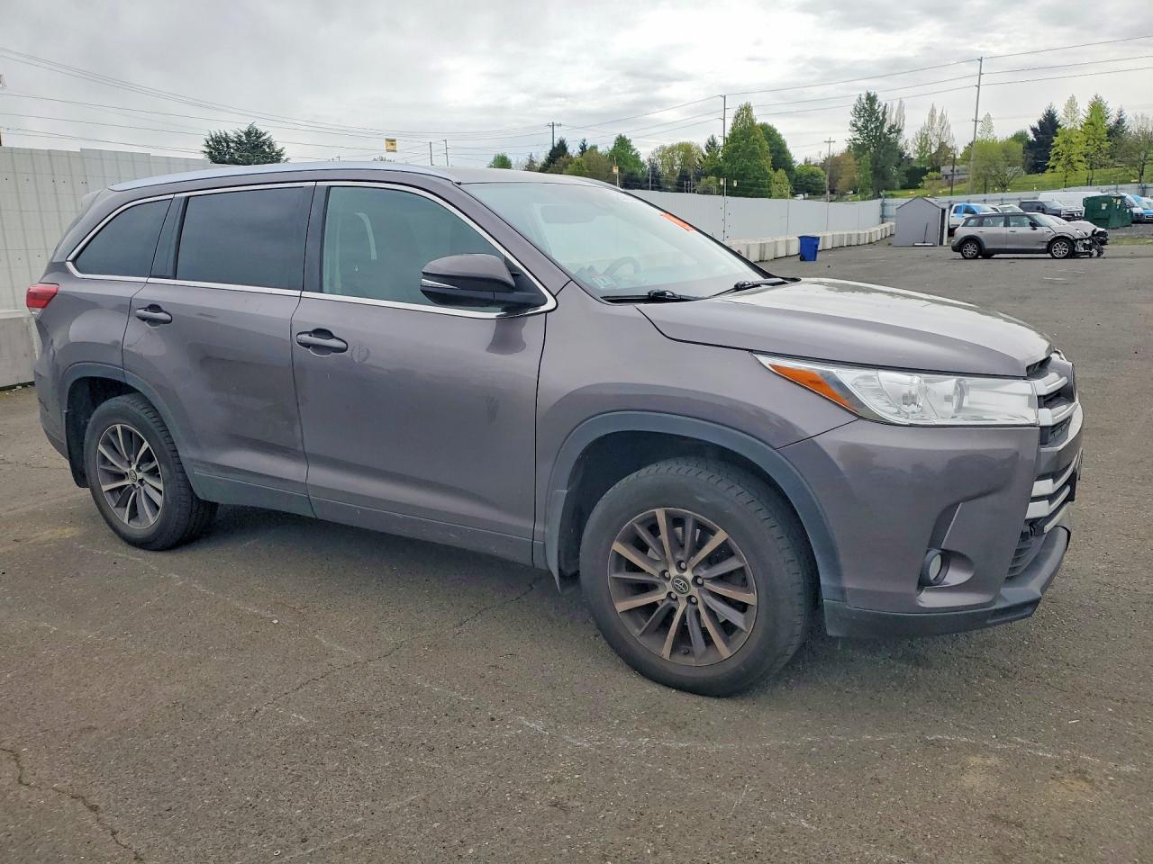 Toyota Highlander Xle