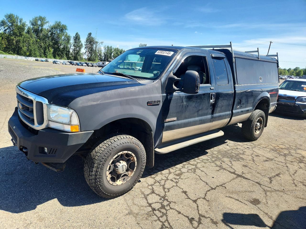 Salvage Ford F-350 Image