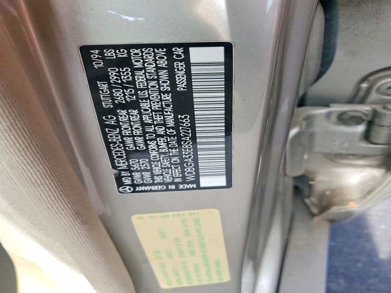 Mercedes-Benz S-Class 320