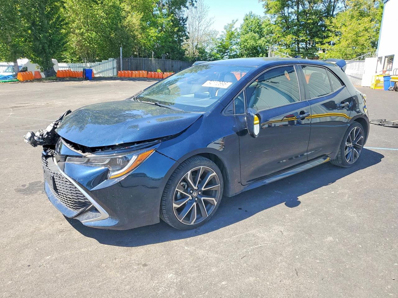 Salvage Toyota Corolla Image