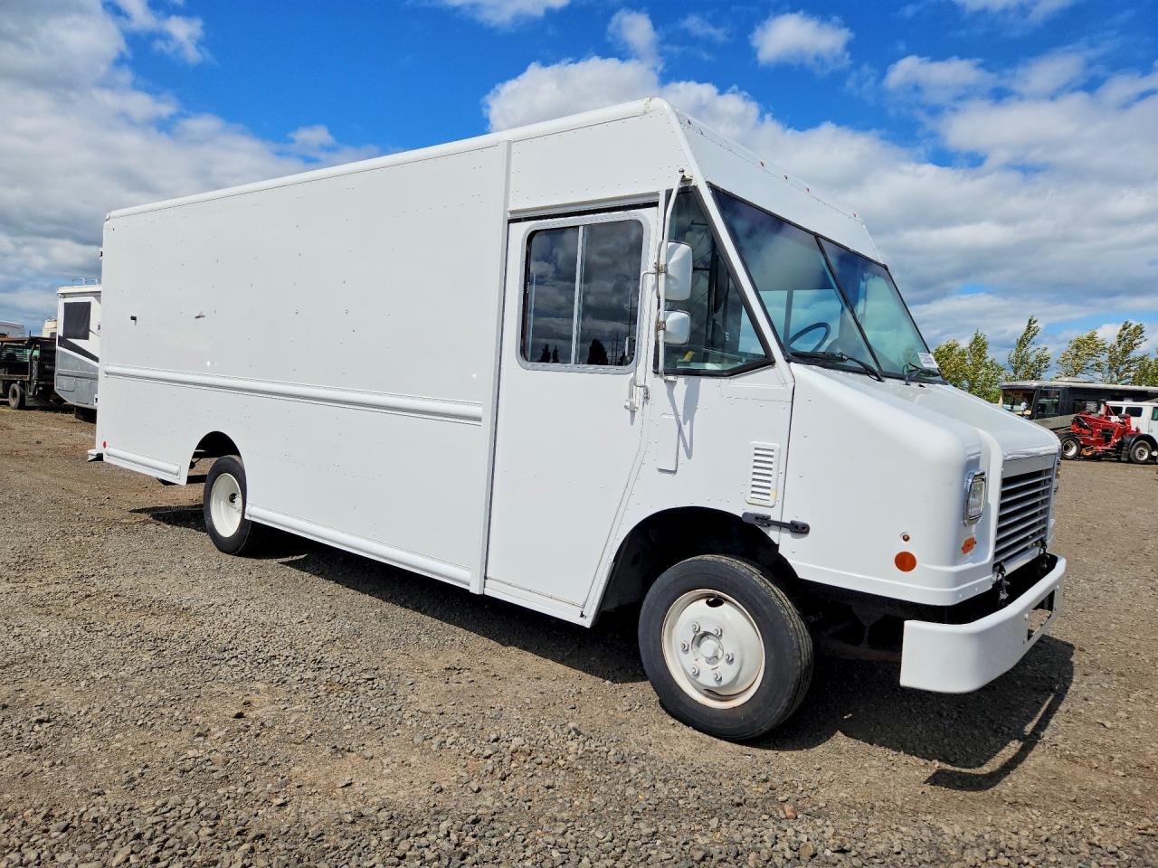 Freightliner Chassis M Line Walk-in Van
