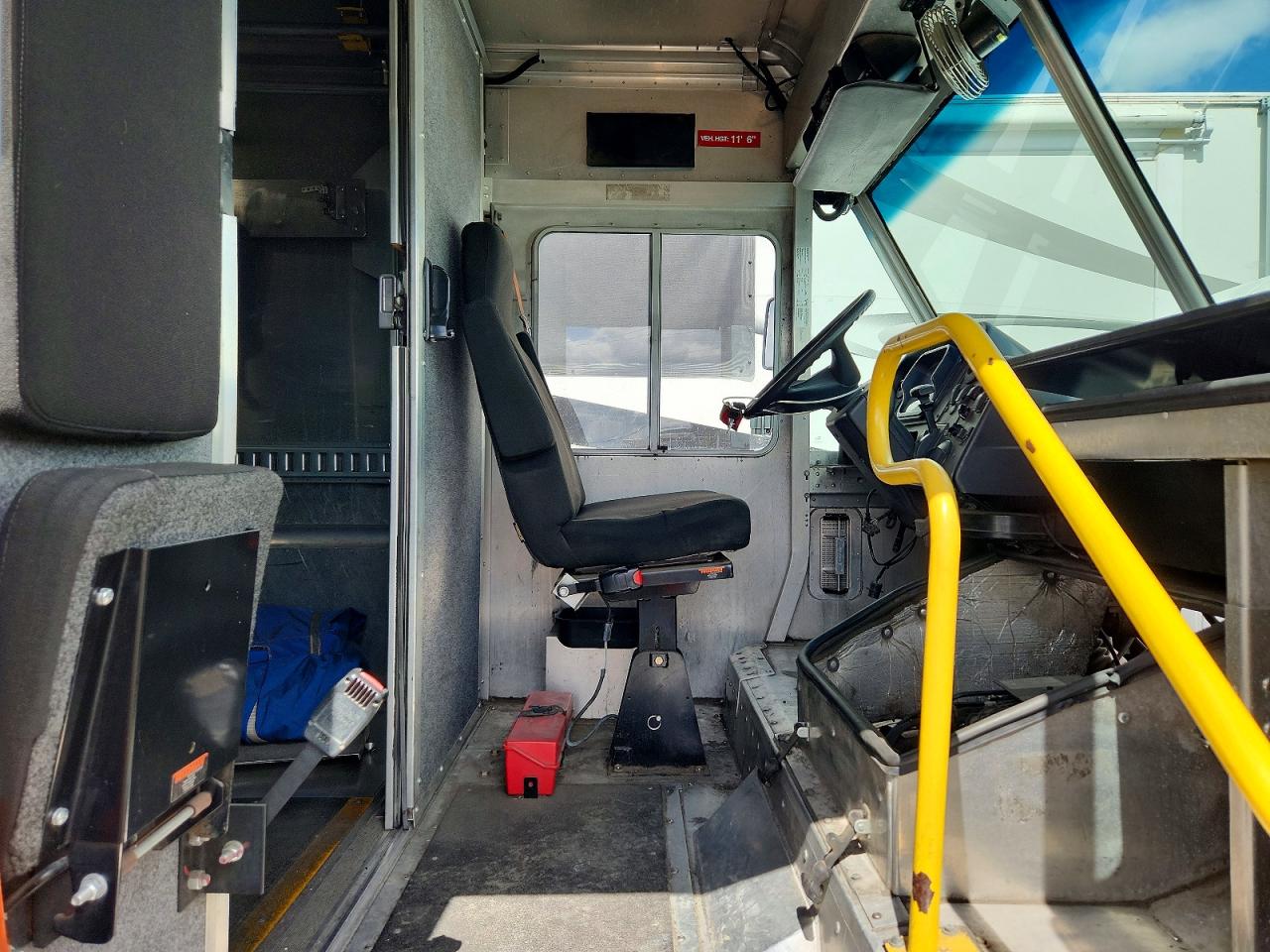 Freightliner Chassis M Line Walk-in Van