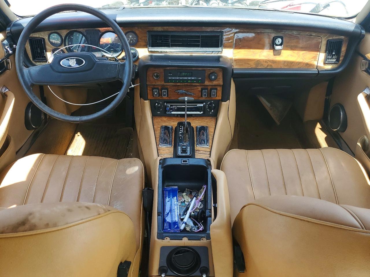 Jaguar Xj6