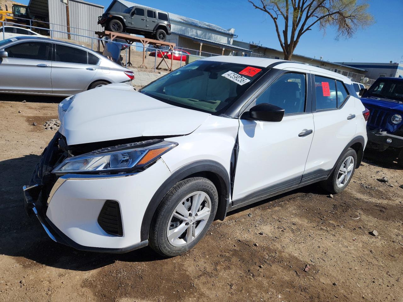 Salvage Nissan Kicks Image