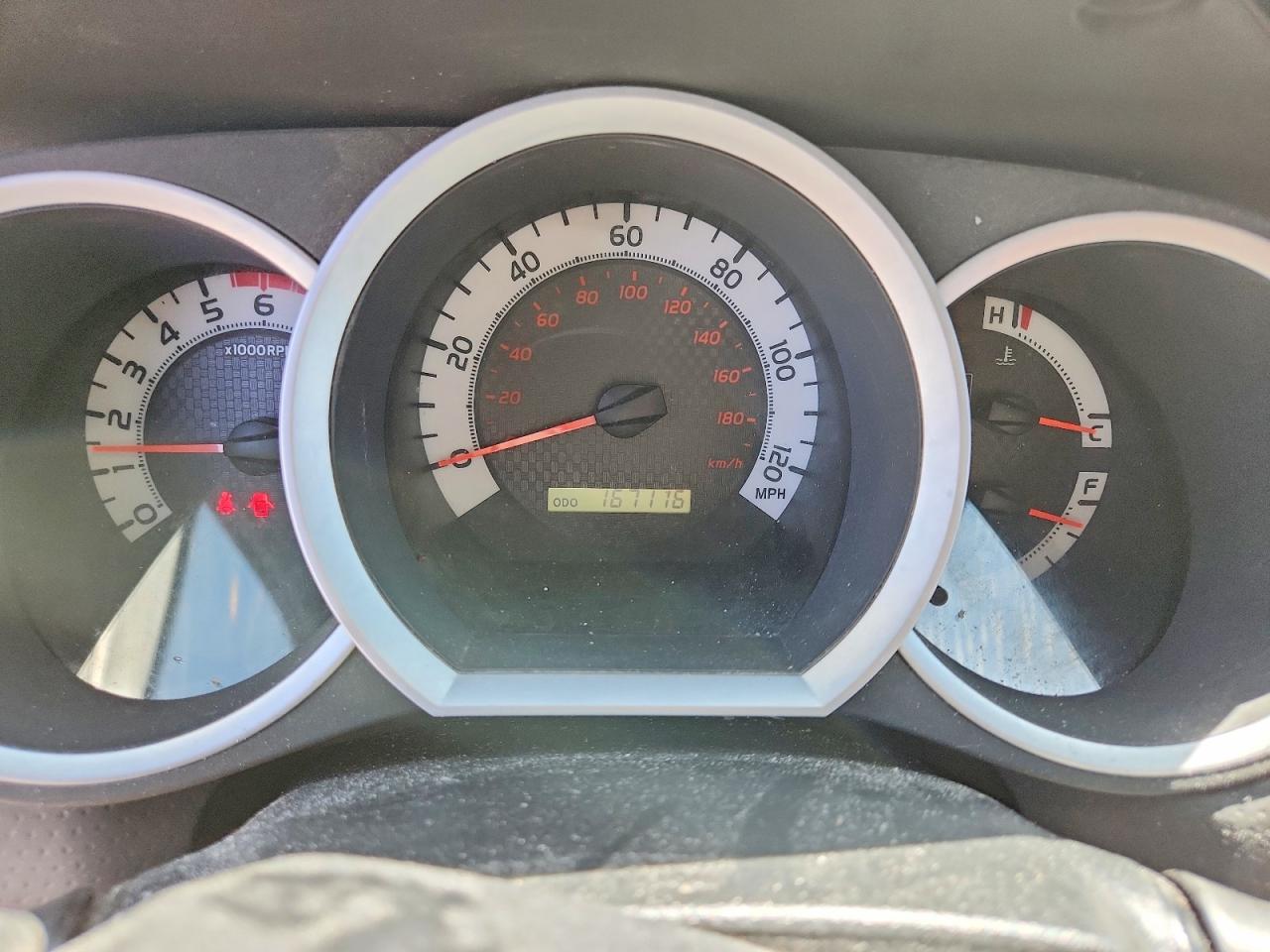 Toyota Tacoma V6