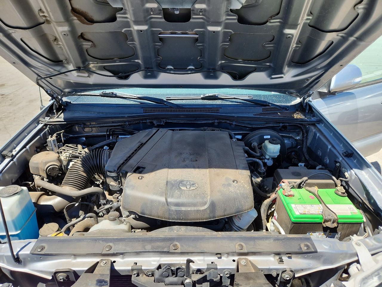 Toyota Tacoma V6
