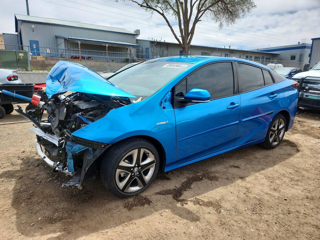 Salvage Toyota Prius Image