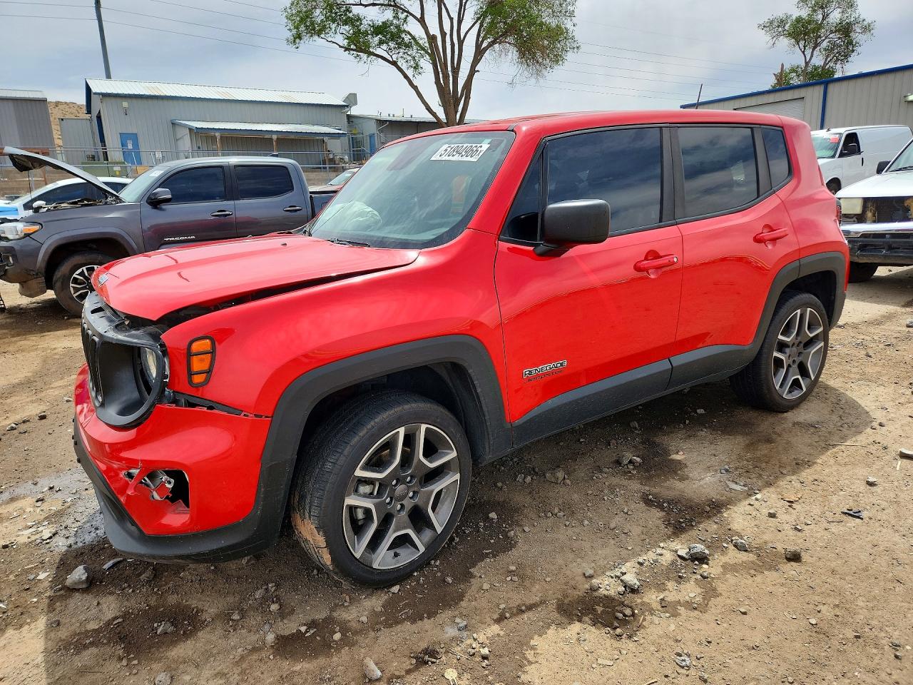 Salvage Jeep Renegade Image