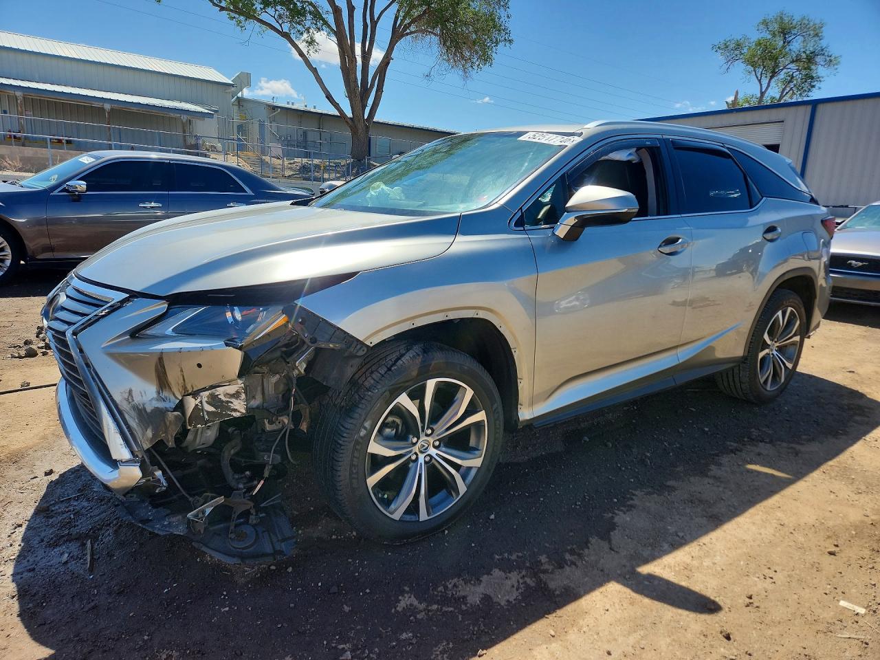 Salvage Lexus RX Image