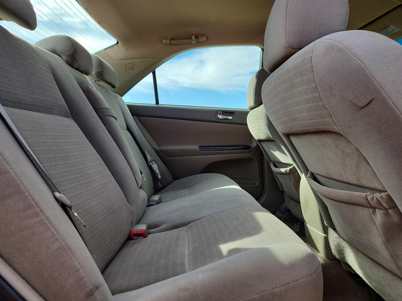 Toyota Camry Le