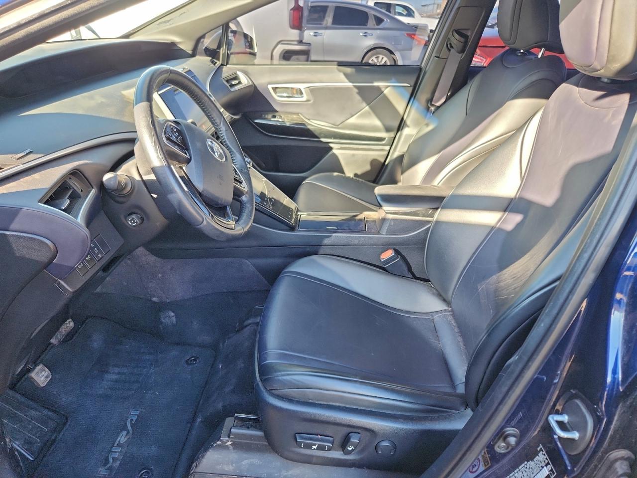 Toyota Mirai