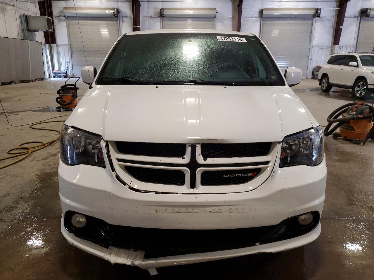 Dodge Caravan R