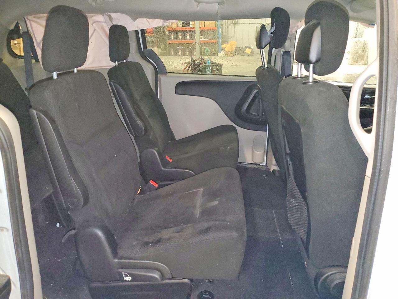 Dodge Caravan Sxt