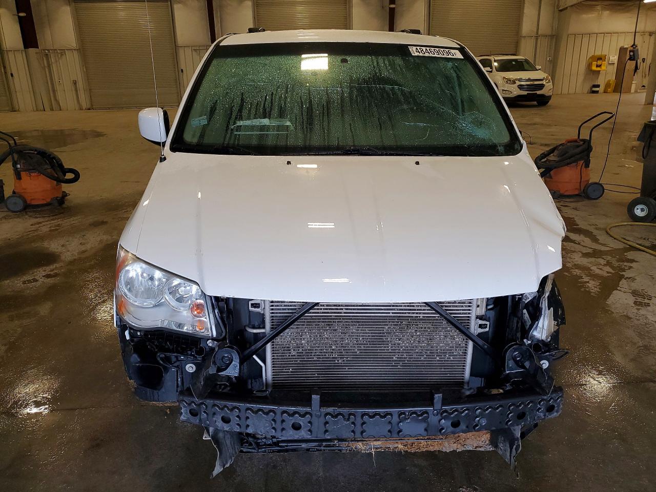 Dodge Caravan Sxt
