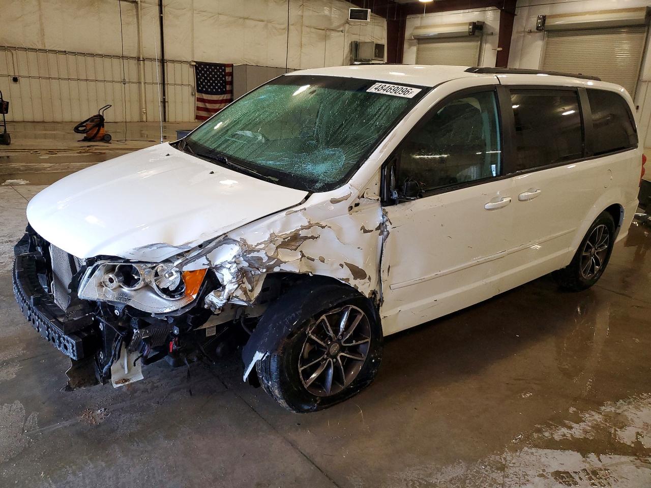 Salvage Dodge Caravan Image