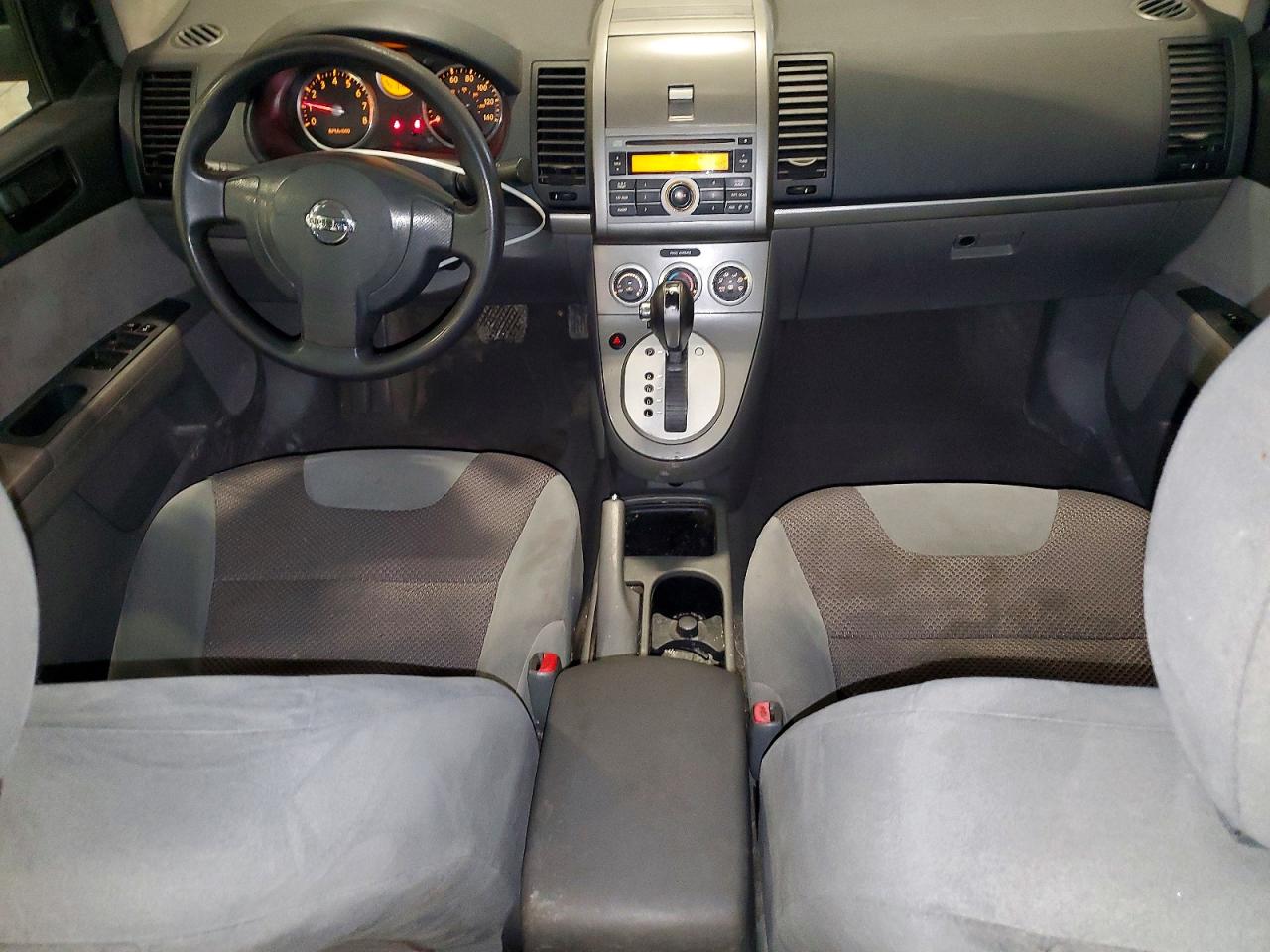 Nissan Sentra 2.0