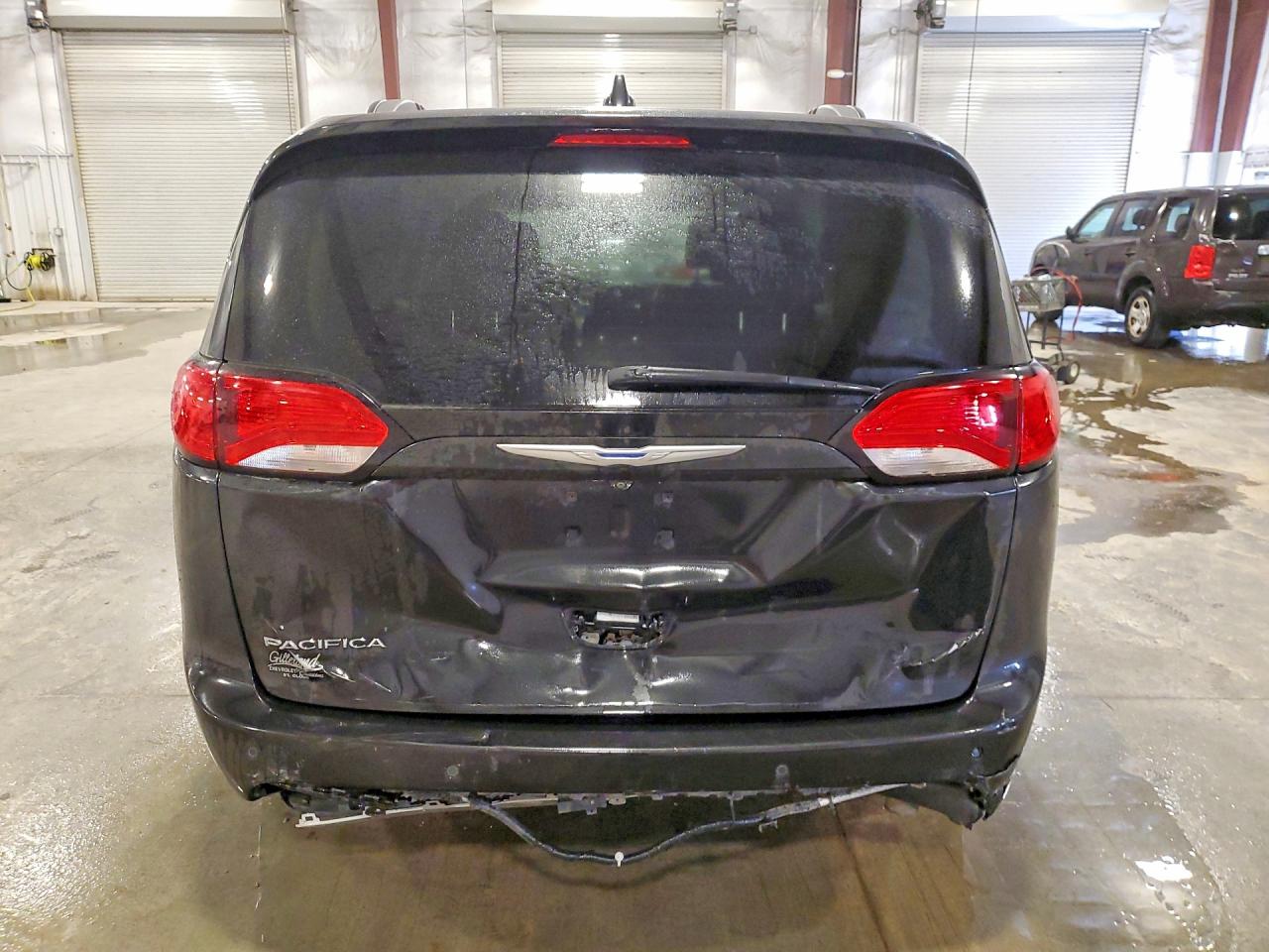 Chrysler Pacifica Touring Plus