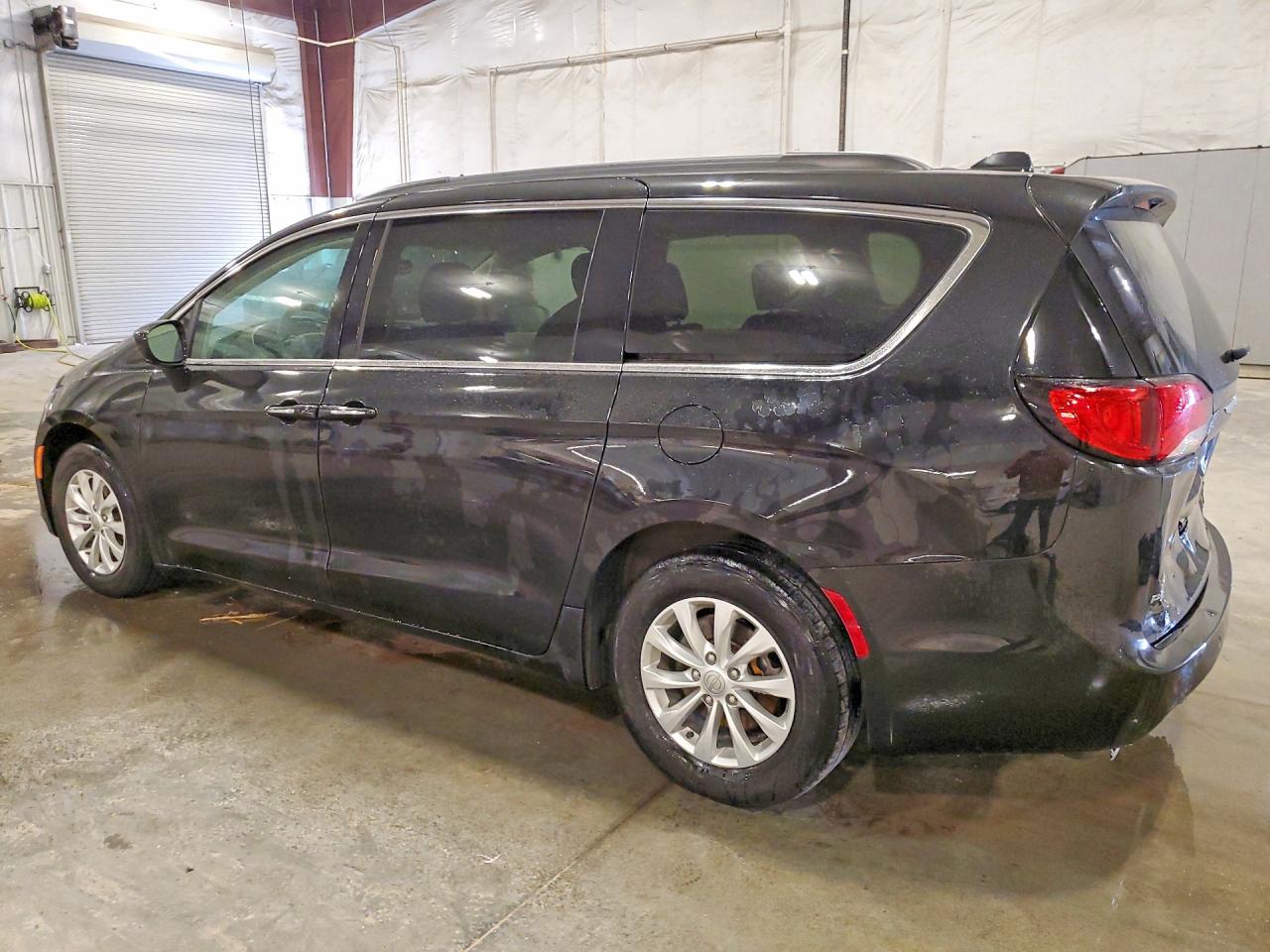 Chrysler Pacifica Touring Plus