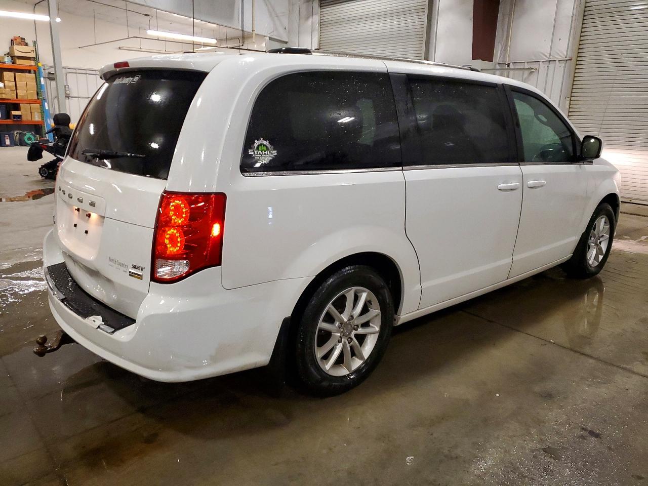 Dodge Caravan Sxt