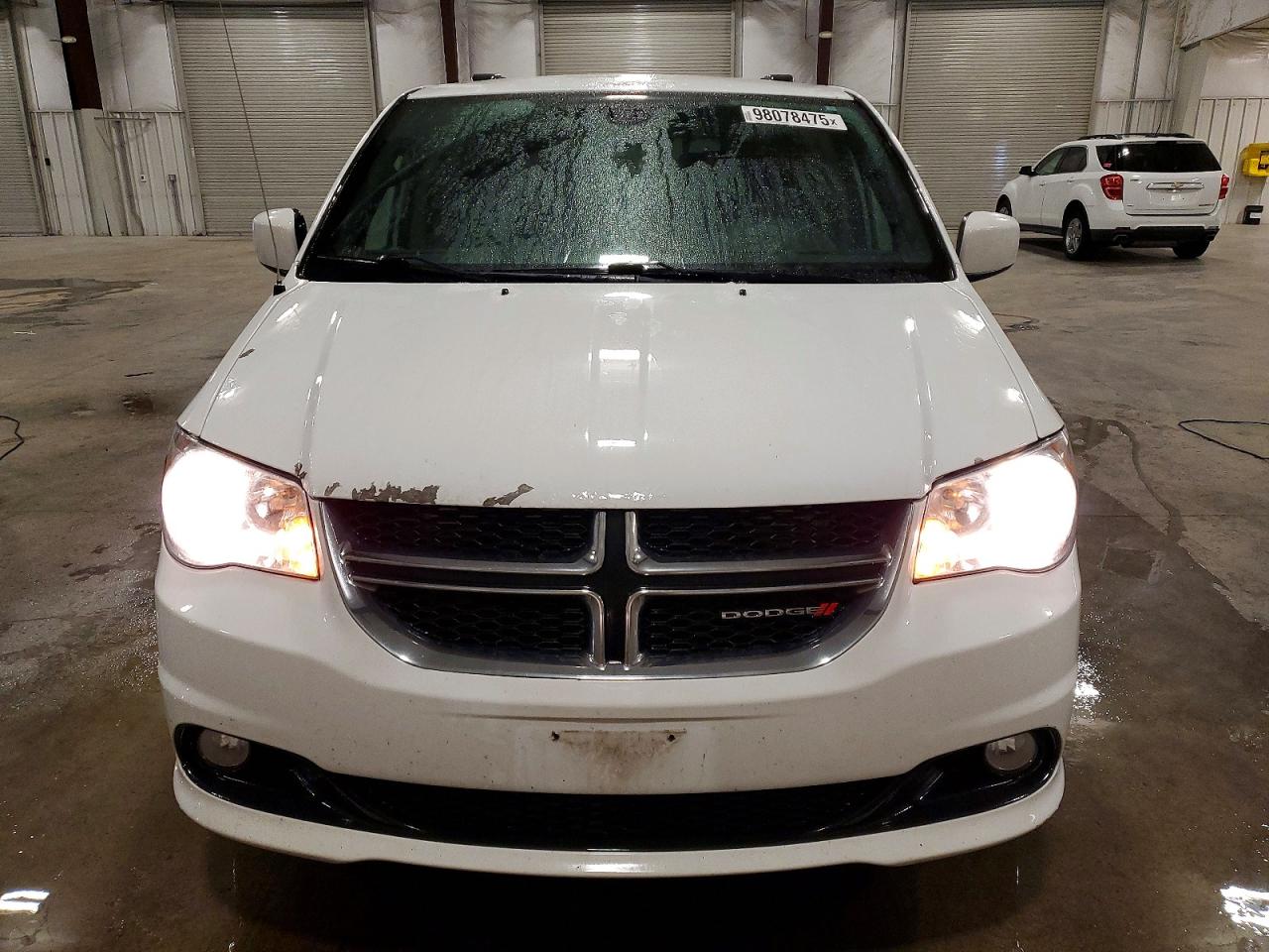Dodge Caravan Sxt