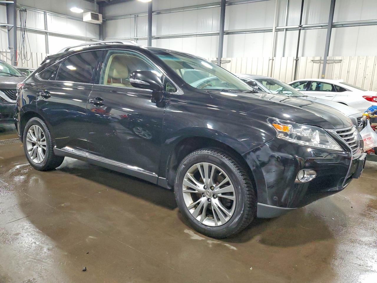 Lexus RX Base