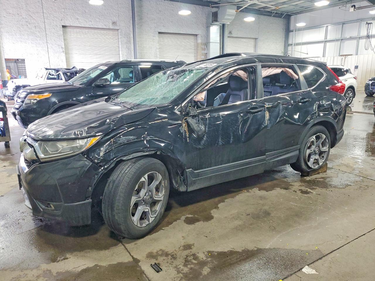 Salvage Honda Crv Image
