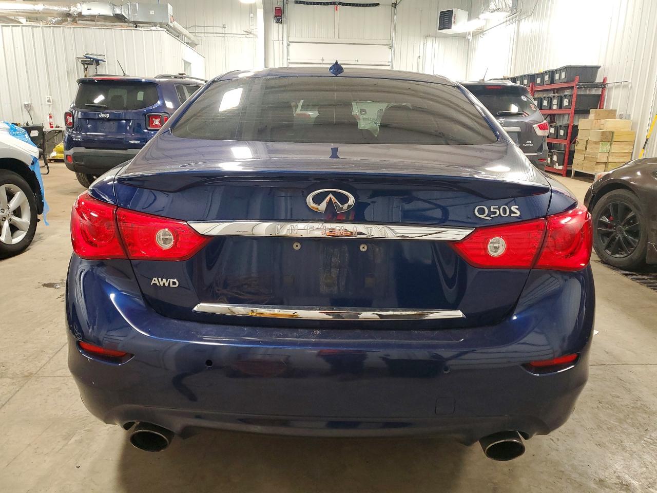 INFINITI Q50 3.0t S 3.0t Sport