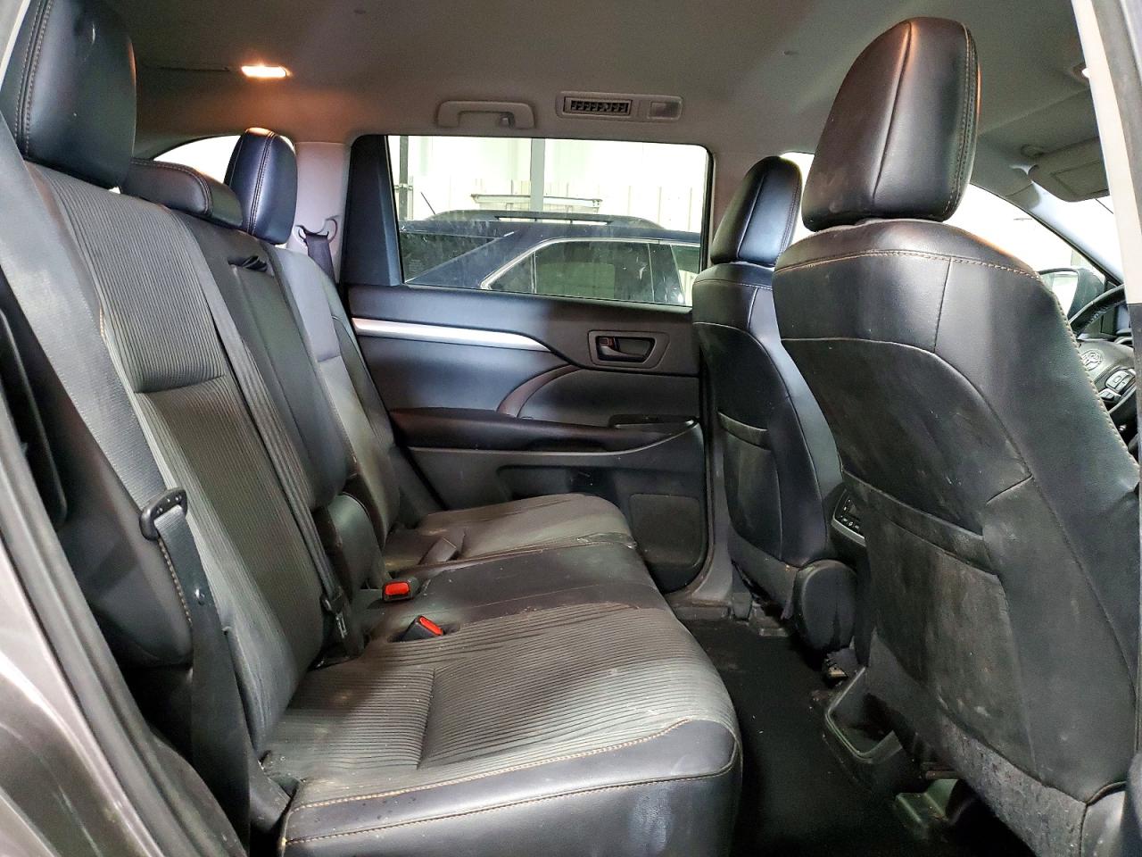 Toyota Highlander Le Plus