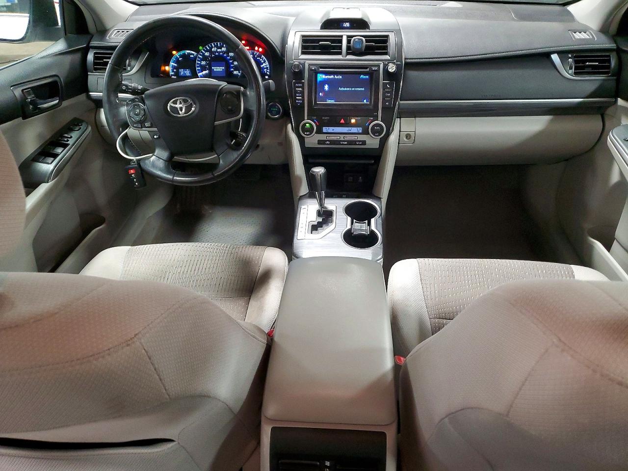 Toyota Camry Xle