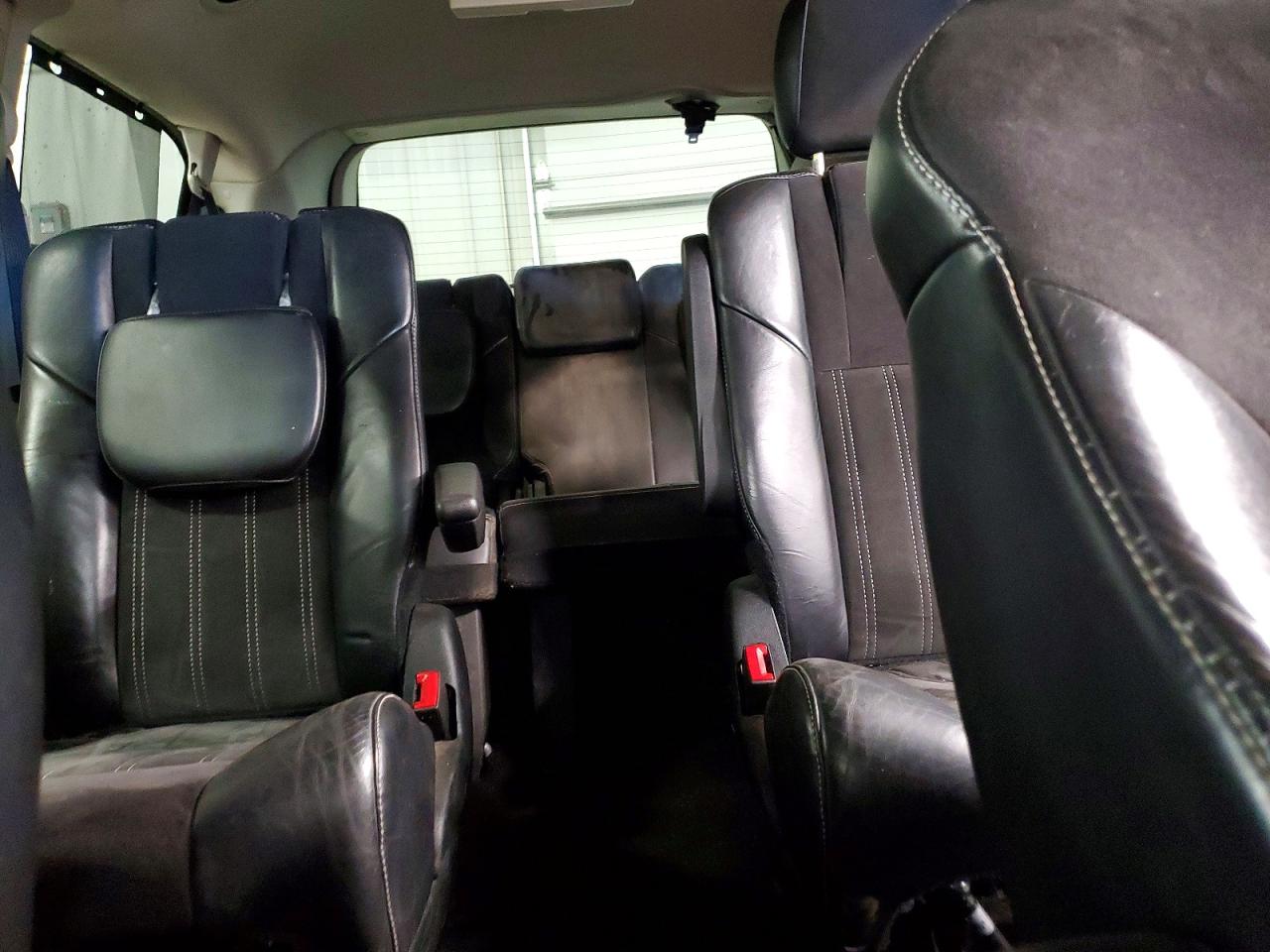 Chrysler Minivan Touring L