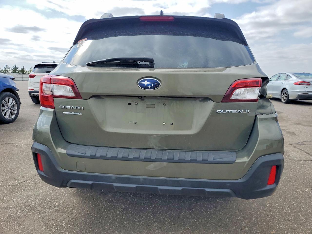 Subaru Outback 2.5i Premium