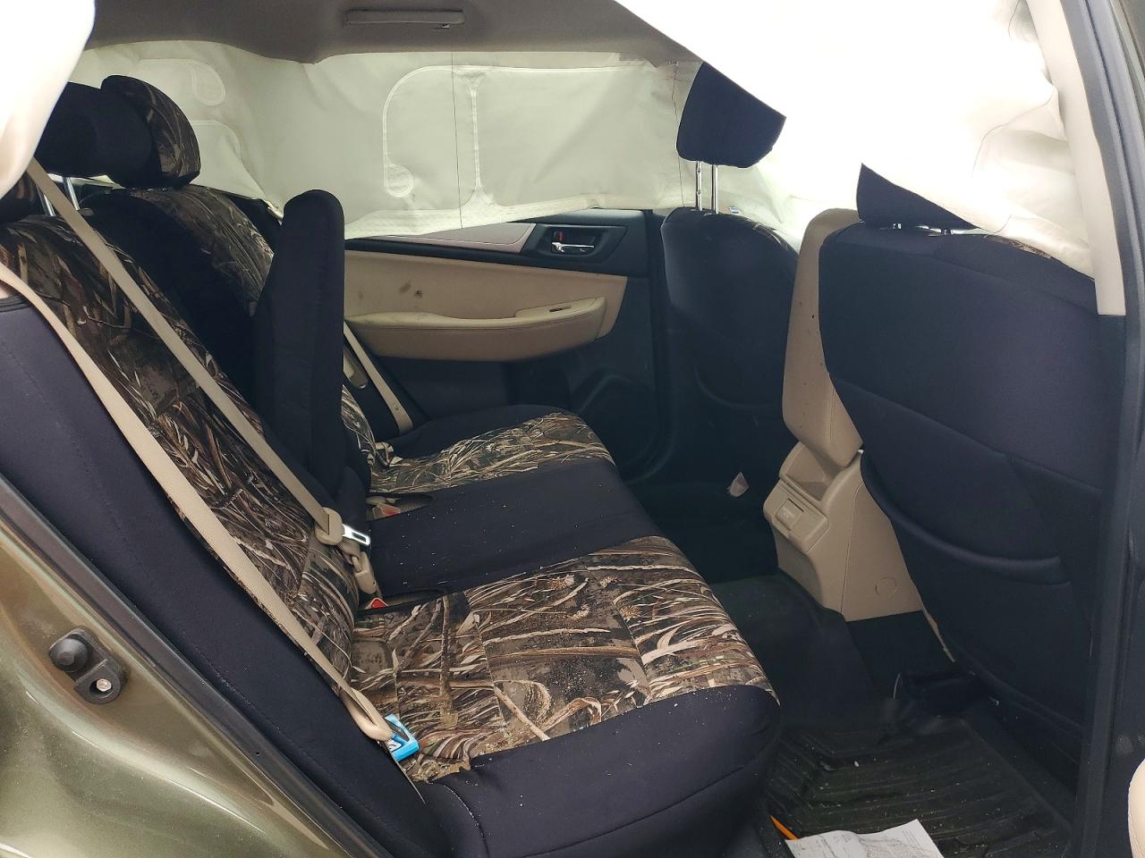 Subaru Outback 2.5i Premium