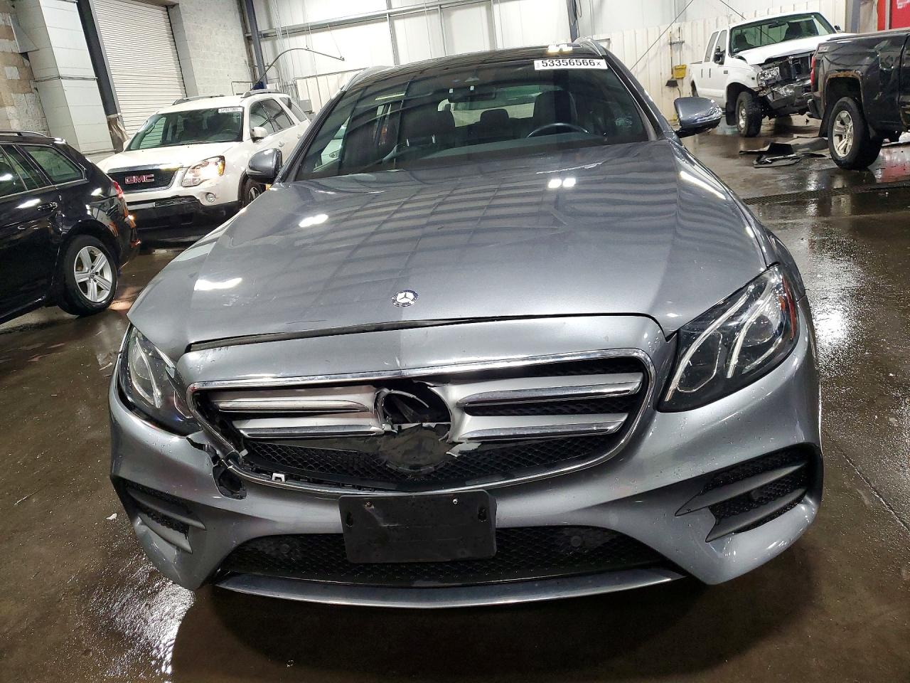 Mercedes-Benz E-Class 400 4matic
