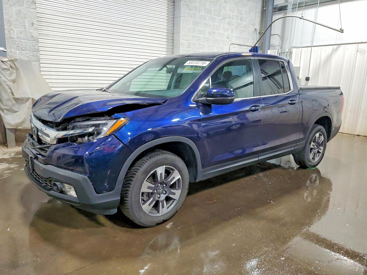 Salvage Honda Ridgeline Image