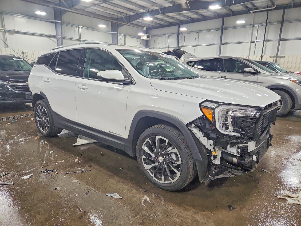 GMC Terrain Slt