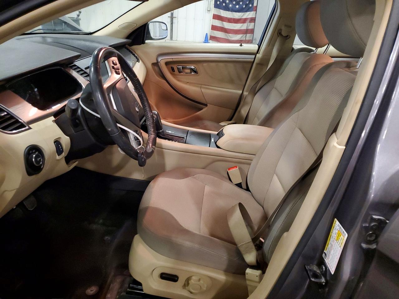 Ford Taurus Sel