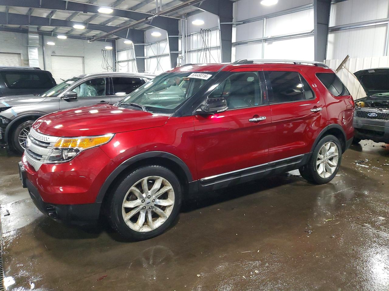 Salvage Ford Explorer Image