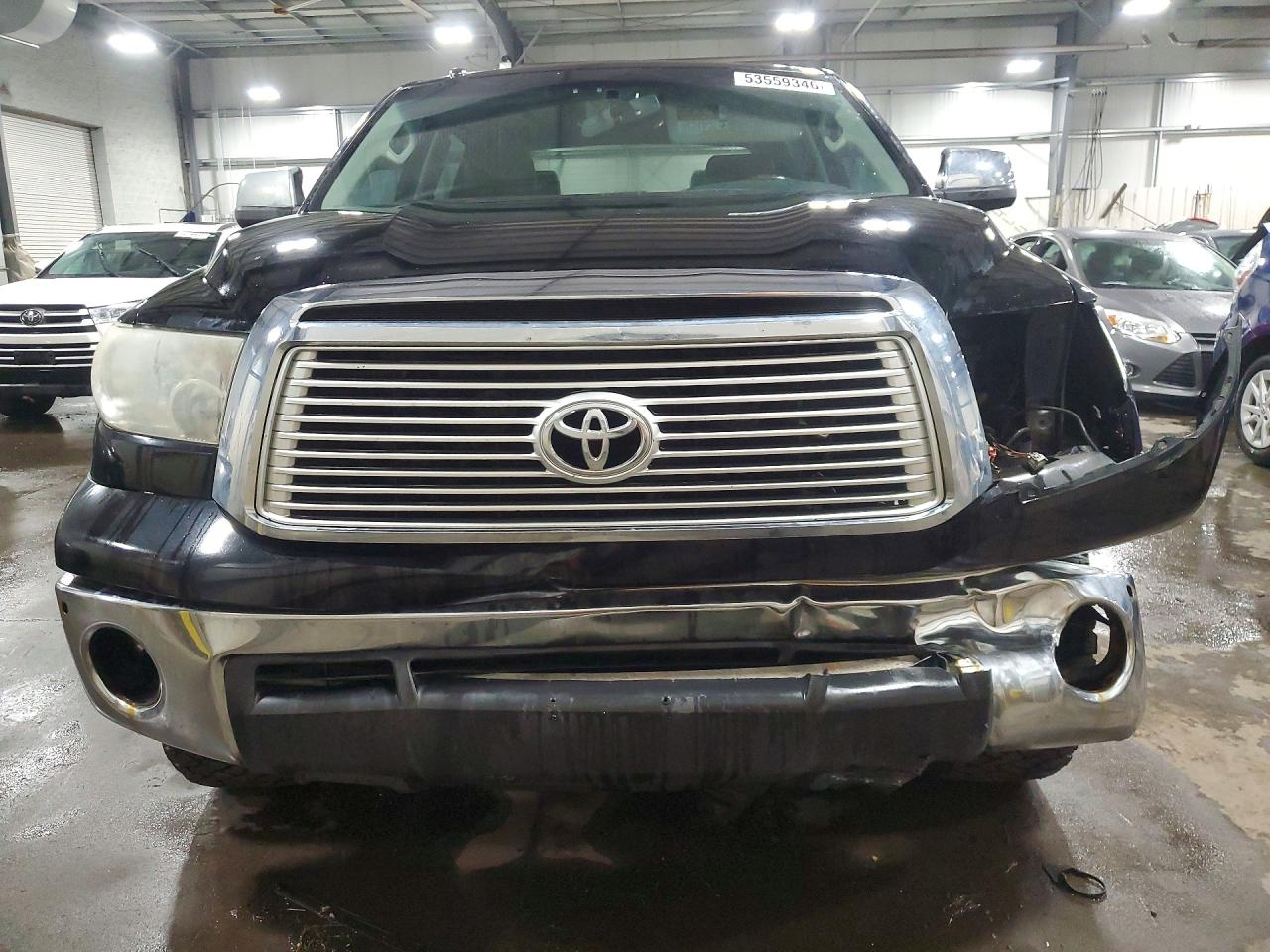 Toyota Tundra Crewmax Limited